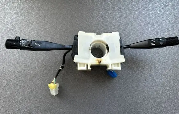 Nissan Terrano Cruise control stalk 2554083G00 2556083G06