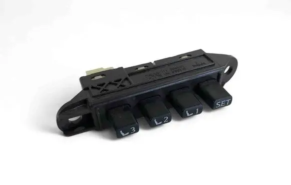 Lexus IS 220D-250-350 Other switches/knobs/shifts 15A988