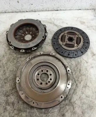 Peugeot 407 Clutch set kit 702703 702705 MC7940920112936