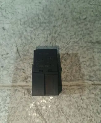 Volvo S40, V40 Other relay 95338211