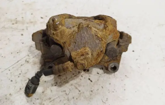Volkswagen Tiguan Front brake caliper