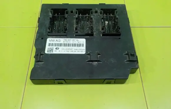 Skoda Superb B6 (3T) Central body control module 1K0937087AL ZP28