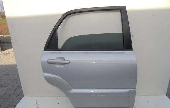 KIA Sportage Rear door