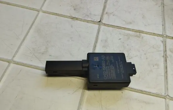 Interior comfort aerial antenna