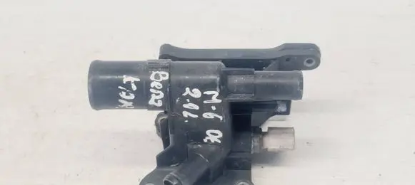 Thermostat/thermostat housing