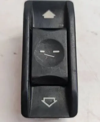 BMW 5 E39 Sunroof switch 8352182 6131 03015000