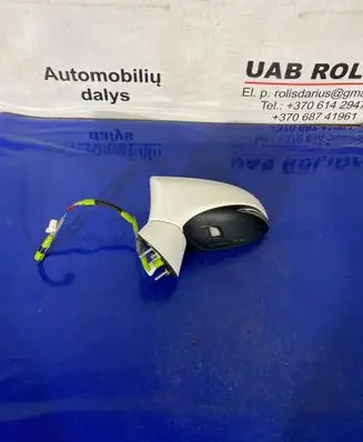 Lexus CT 200H Front door electric wing mirror 027486