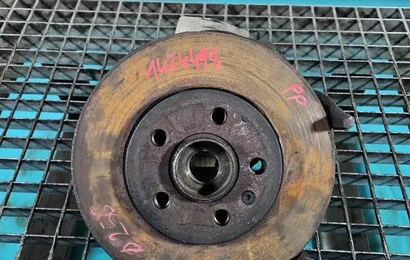 Seat Ibiza III (6L) Front wheel hub spindle knuckle IMPRK1474498