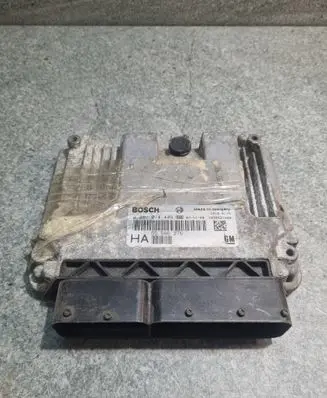 Opel Vectra C Engine control unit/module 55566276 1039S21480 0281014449