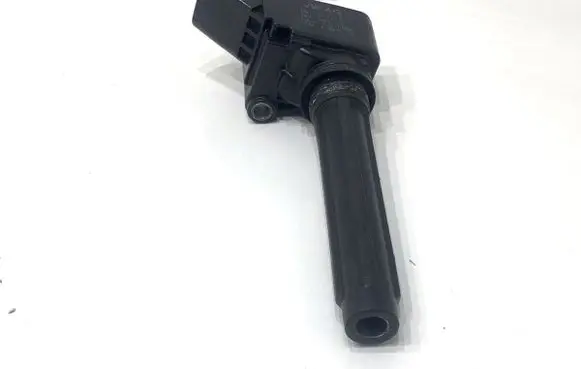 Seat Leon (5F) High voltage ignition coil 06L905110E