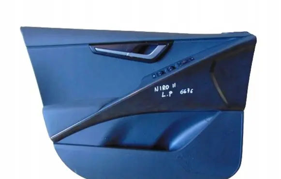 KIA Niro Front door card panel trim