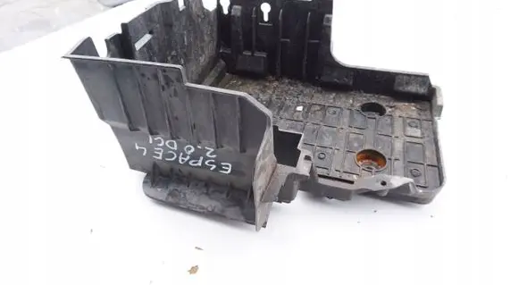Battery box tray
