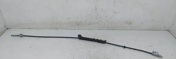 Volkswagen PASSAT B5 Gear shift cable linkage 8D1713575