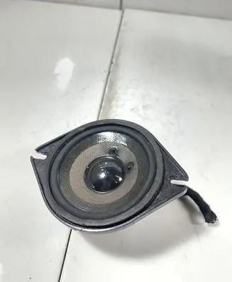Audi A8 S8 D3 4E Panel speaker 4E0035411C
