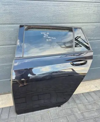 Volkswagen Golf VIII Rear door 5H9833311D