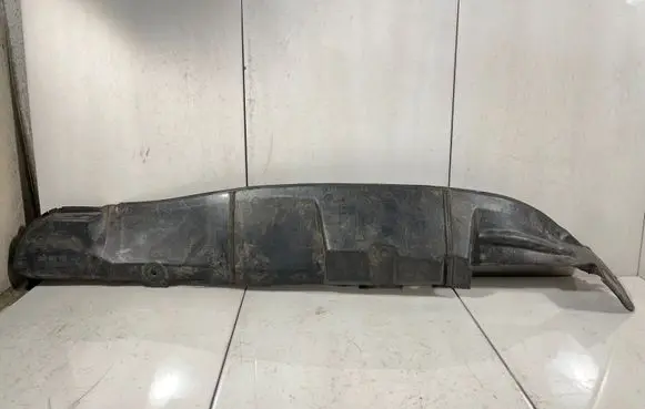 Audi A3 S3 8L Fender end trim 8L0821112