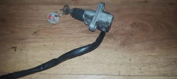 Mitsubishi Space Wagon Ignition lock