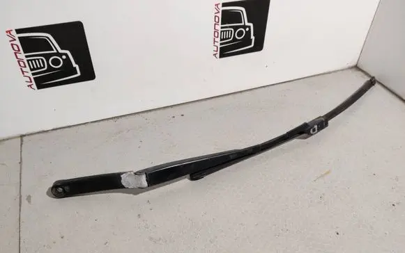 Volkswagen PASSAT B6 Front wiper blade arm 3C1955409C