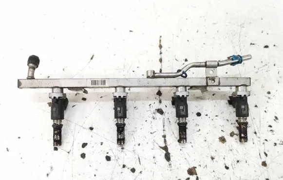 Opel Astra H Fuel injectors set 55559375 17206325