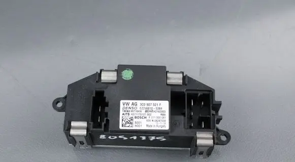 Audi Q3 8U Heater blower motor/fan resistor 3C0907521F