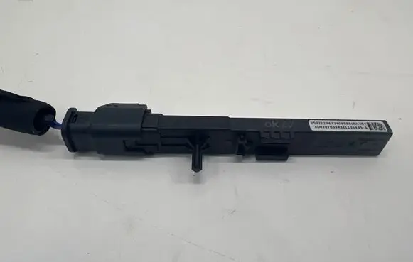 Fiat 600 Keyless system antenna A2412967240 XD0287039R3