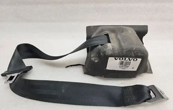 Volvo V60 Rear seatbelt 31462756