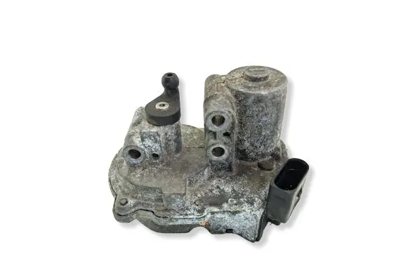 Volkswagen Touareg I Intake manifold valve actuator/motor 059129086D A2C53106043 2900309551