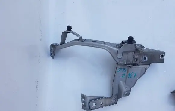 Opel Zafira B Headlight/headlamp mounting bracket