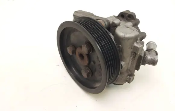 BMW 7 E65 E66 Power steering pump 6756175 7696974105