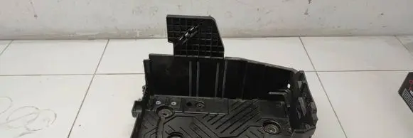 Peugeot 208 II Battery box tray 9830928180 9823533180