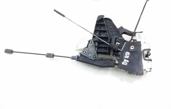 Mercedes-Benz GL X164 Rear door lock A1647303835