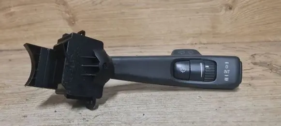 Volvo V50 Wiper control stalk 17D770