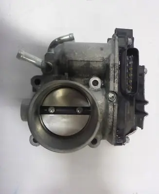 Mitsubishi Outlander Throttle body valve 