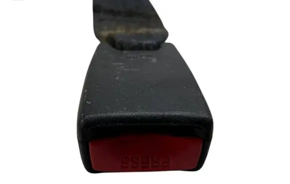 Mazda 3 II Rear seatbelt buckle 1062514 10SB1