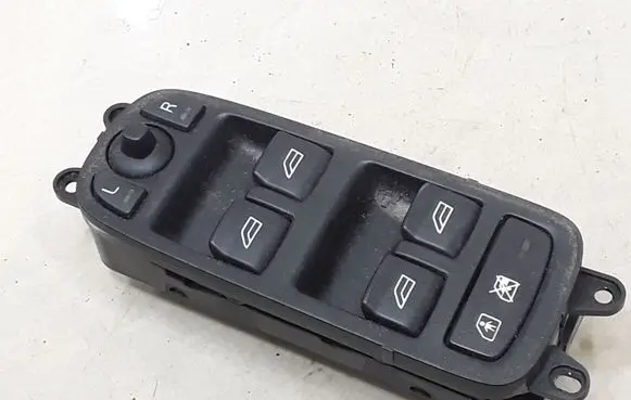 Volvo V50 Electric window control switch 30658444 30658445 30658446