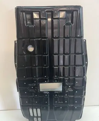 Mitsubishi L200 Engine splash shield/under tray 5370A817