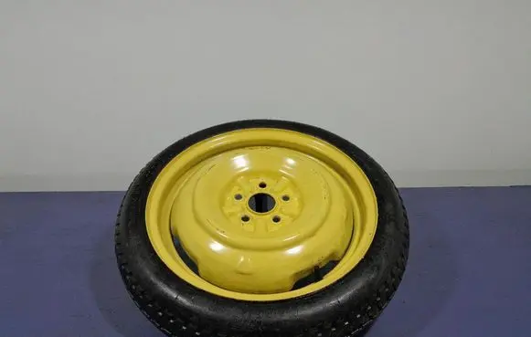 Toyota Prius (NHW20) R17 spare wheel 257716