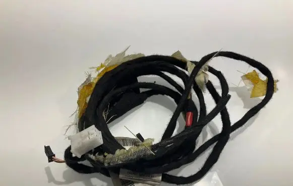 Mercedes-Benz E W211 Sound system wiring loom 2115403810 A2115403810