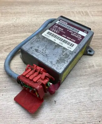 Audi A6 S6 C4 4A Airbag control unit/module 4A0959655 0285001036