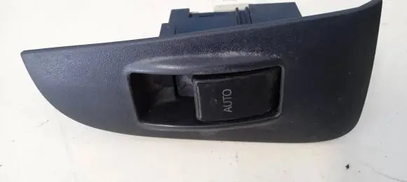 Toyota Avensis T250 Electric window control switch 7427105020