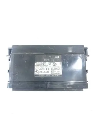 Subaru Forester SH Comfort/convenience module 88281SC230 X1T22573M 97RI010625