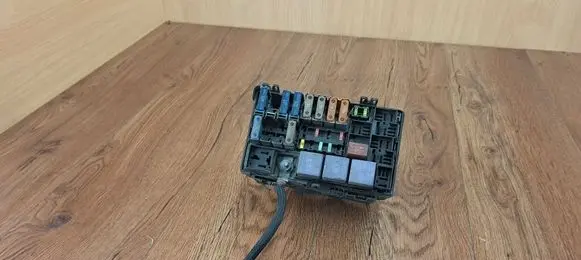 Renault Espace IV Fuse module 55RF1X060