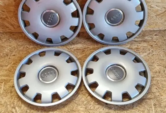 Audi A4 S4 B7 8E 8H R16 wheel hub/cap/trim 4B0601147D