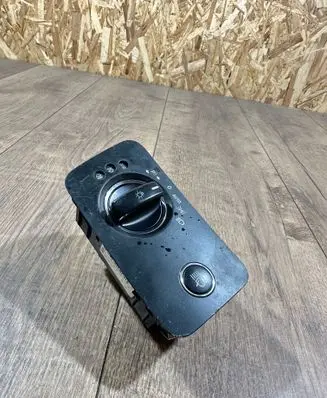 Mercedes-Benz CLS C219 Light switch A2195450104 04059130