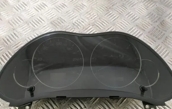Toyota Avensis T250 Speedometer (instrument cluster) 8380005630H MB2574109865