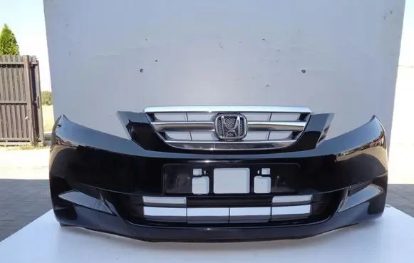 Honda FR-V Front bumper