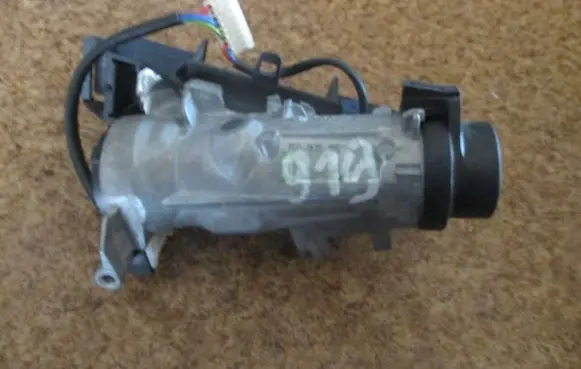 Volkswagen Golf SportWagen Ignition lock 1K0905851