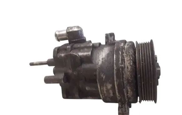 BMW 7 E65 E66 Power steering pump 6760070 LH2111035