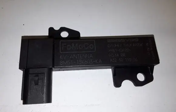 Ford Kuga I Aerial antenna amplifier 8M5T15K603KA 8M5T15K603 5WK49706