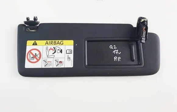Audi Q2 - Sun visor